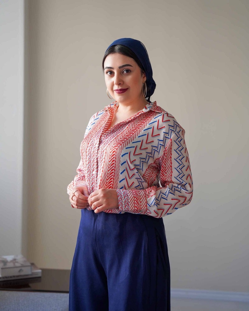 با شومیز ساتن و ابریشمی چه دامنی بپوشیم