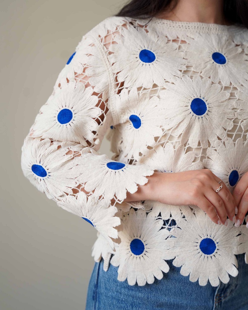 چگونه بوی سیگار را از لباس ببریم