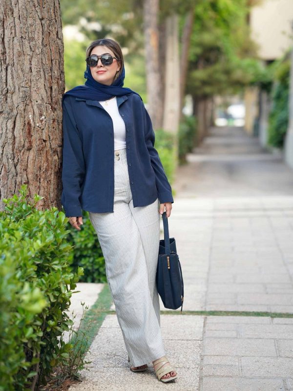 شومیز زنانه سورمه ای ساده جنس سیلک طرح آینا